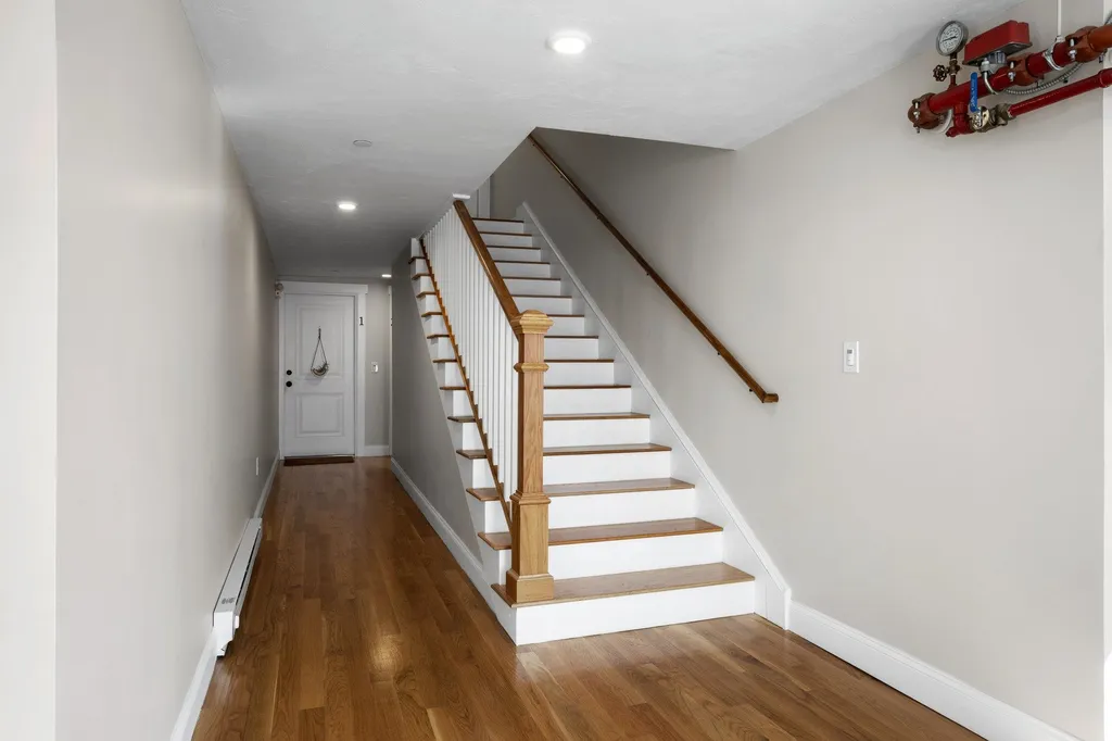 21 Brewster Street Portsmouth NH 03801