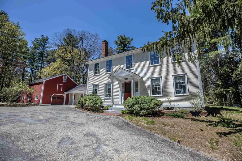 219 Main Street Francestown NH 03043
