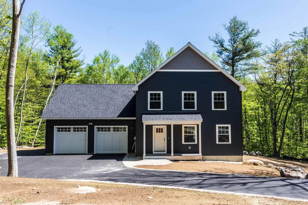 82 Sunny Oaks Terrace Strafford NH 03884