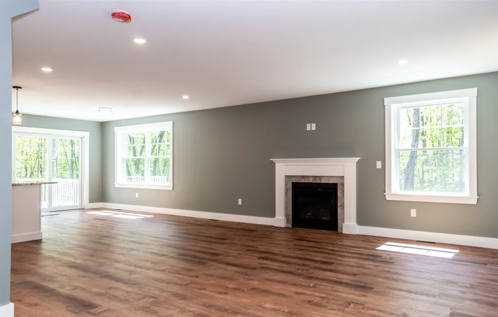 82 Sunny Oaks Terrace Strafford NH 03884