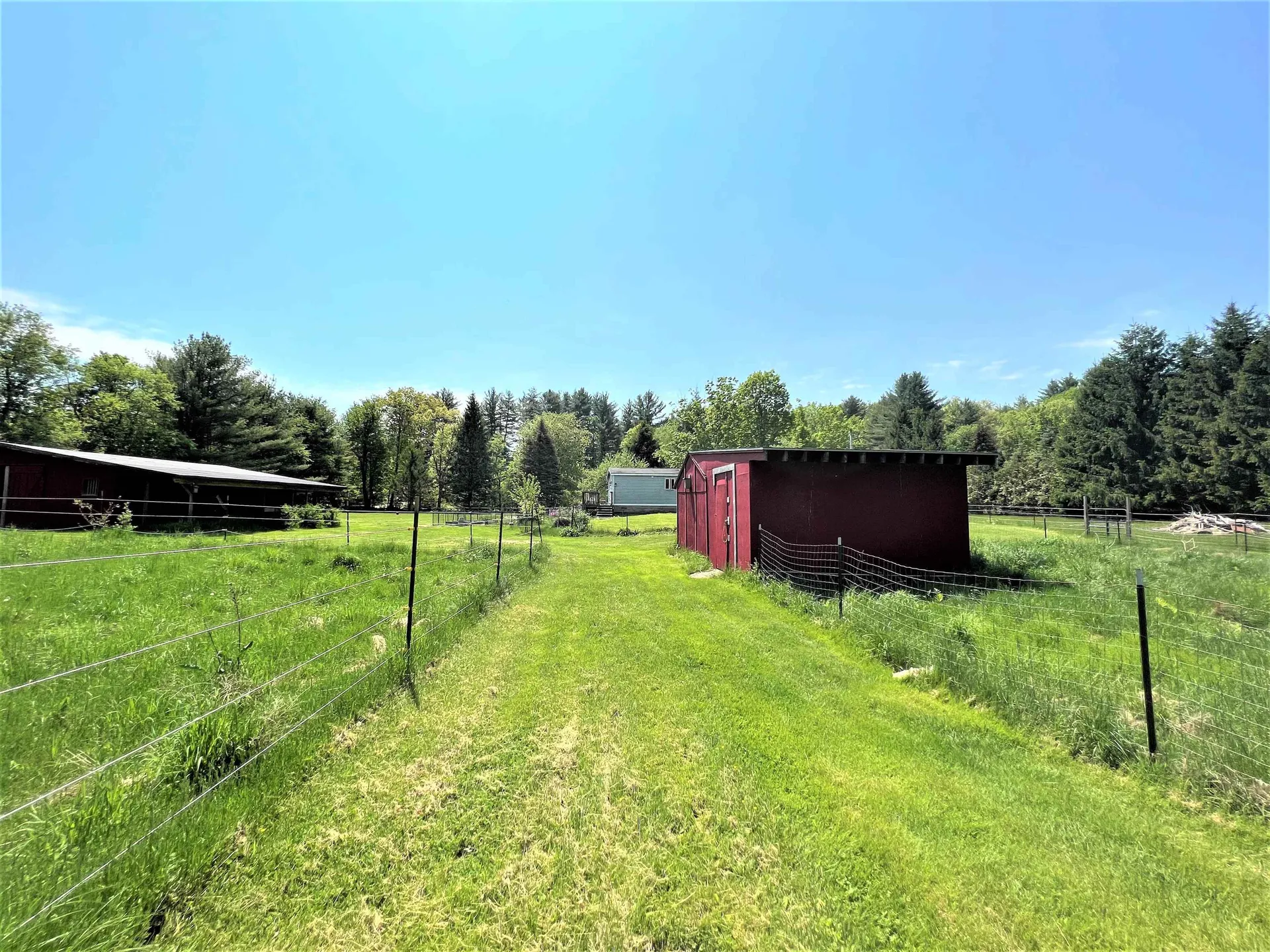 697 Fremont Road Chester NH 03036