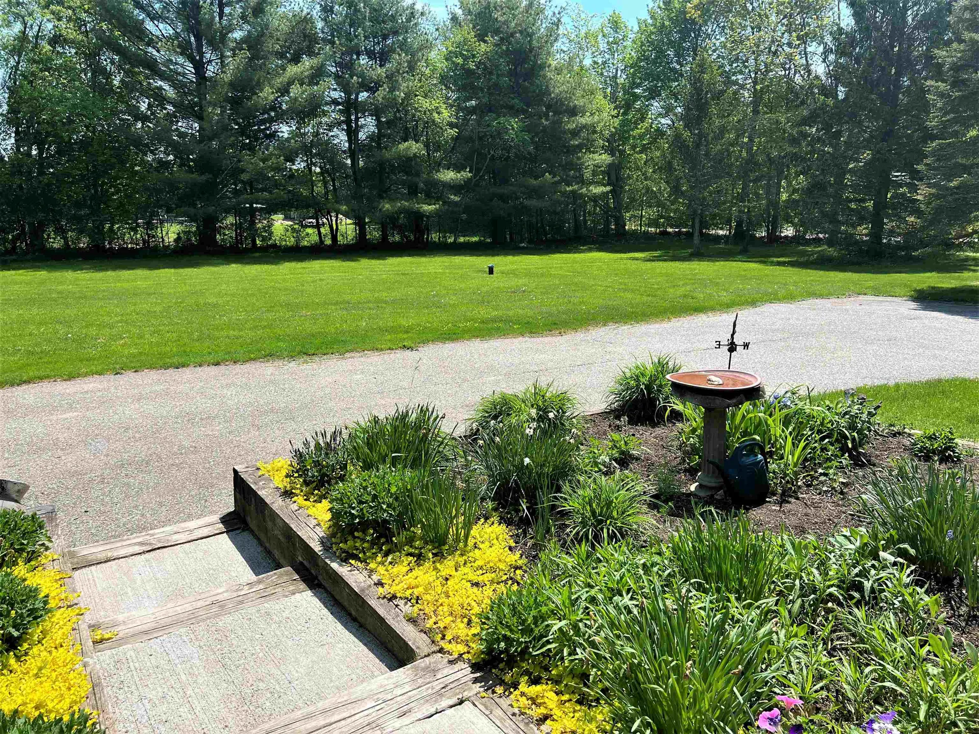 697 Fremont Road Chester NH 03036