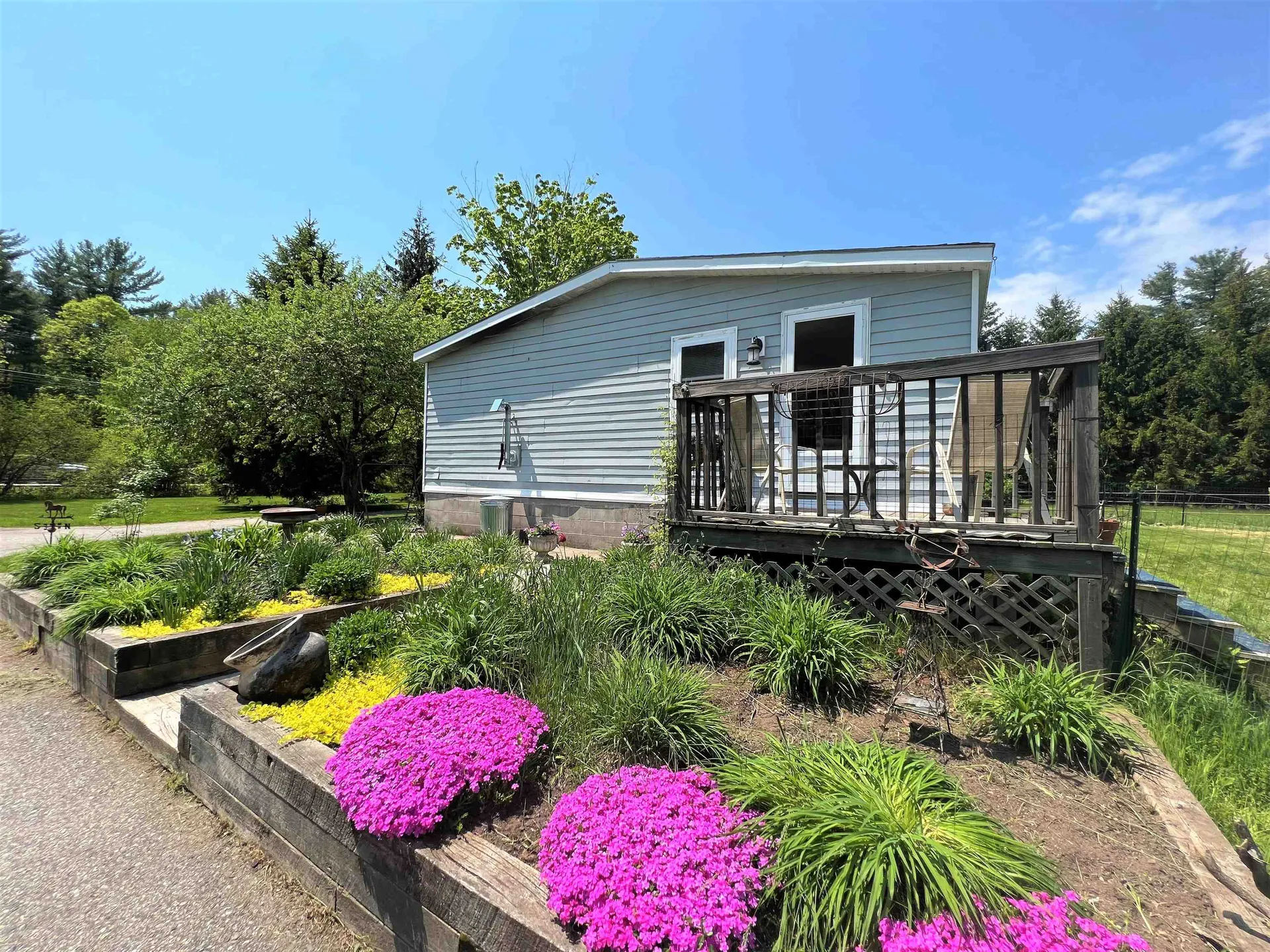 697 Fremont Road Chester NH 03036