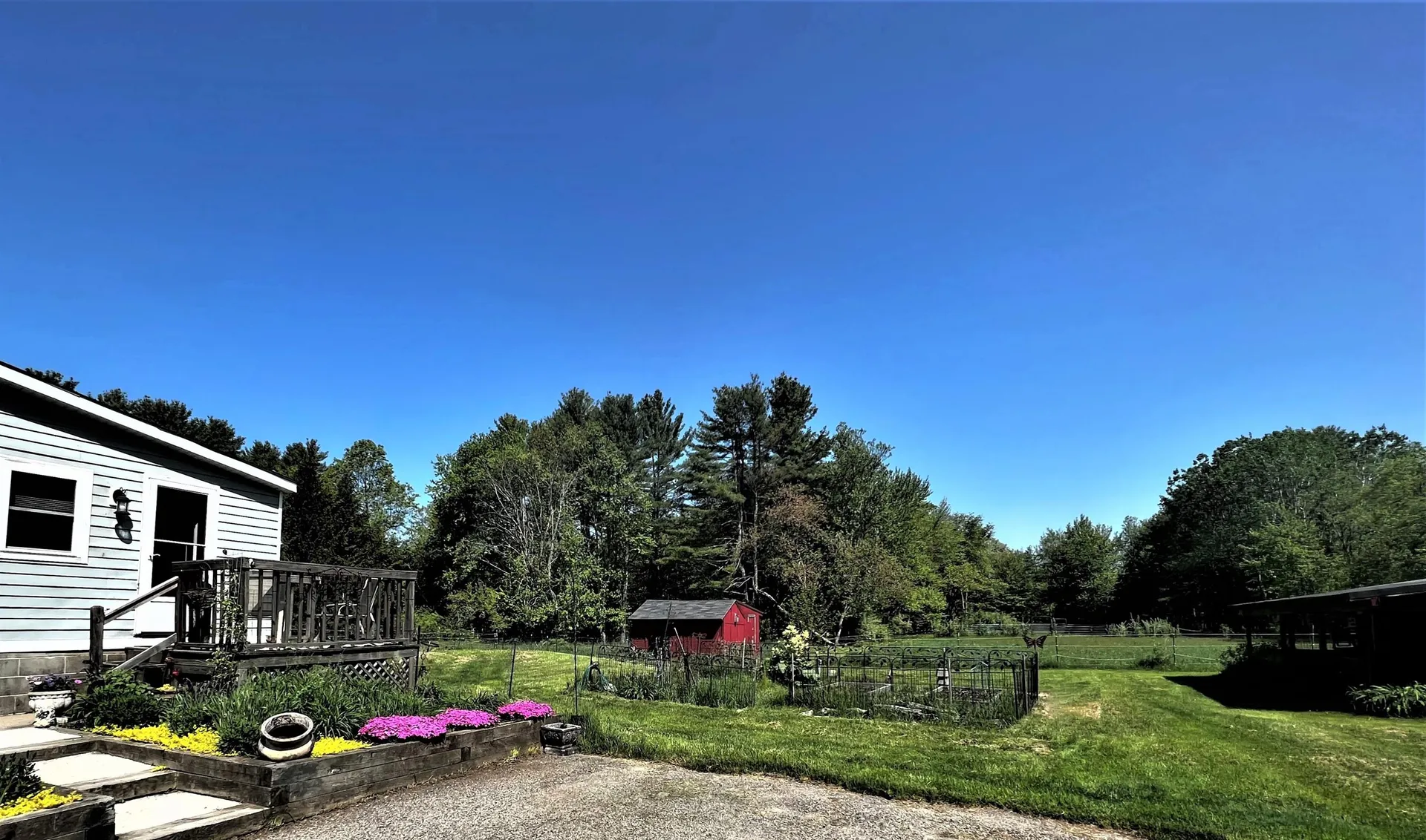 697 Fremont Road Chester NH 03036