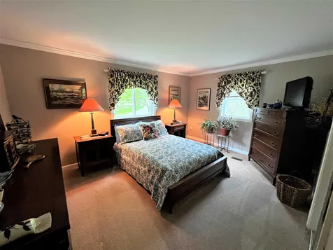 697 Fremont Road Chester NH 03036