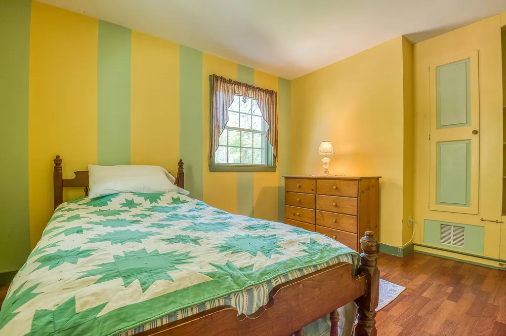 30 Grizzley Road Ossipee NH 03890