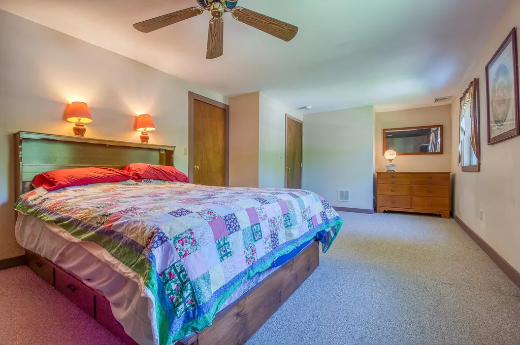 30 Grizzley Road Ossipee NH 03890