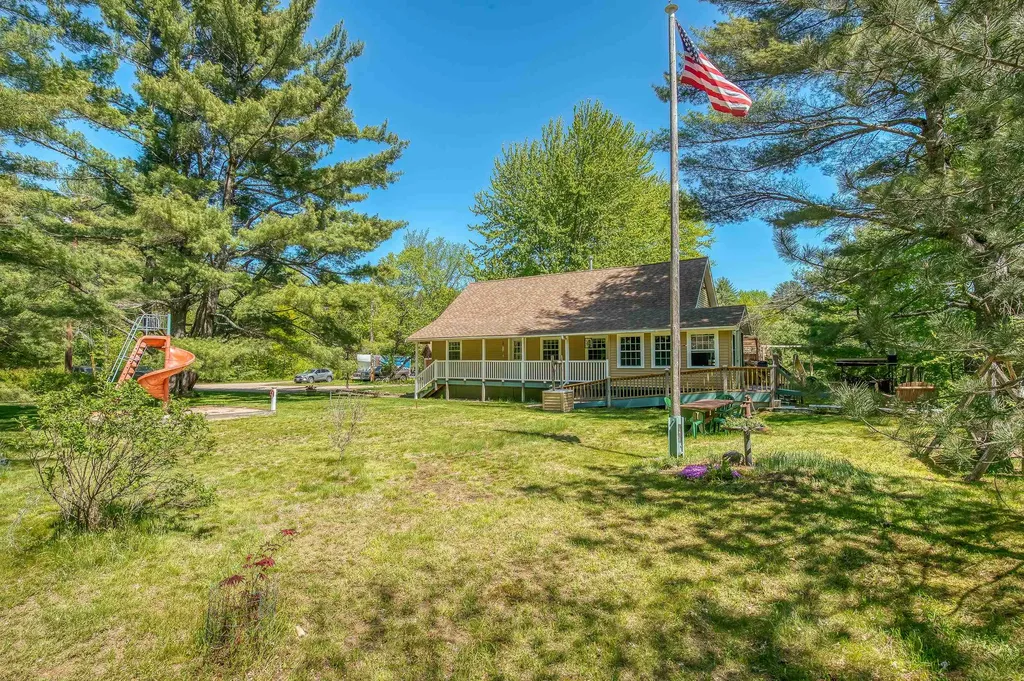 30 Grizzley Road Ossipee NH 03890