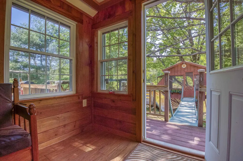 30 Grizzley Road Ossipee NH 03890