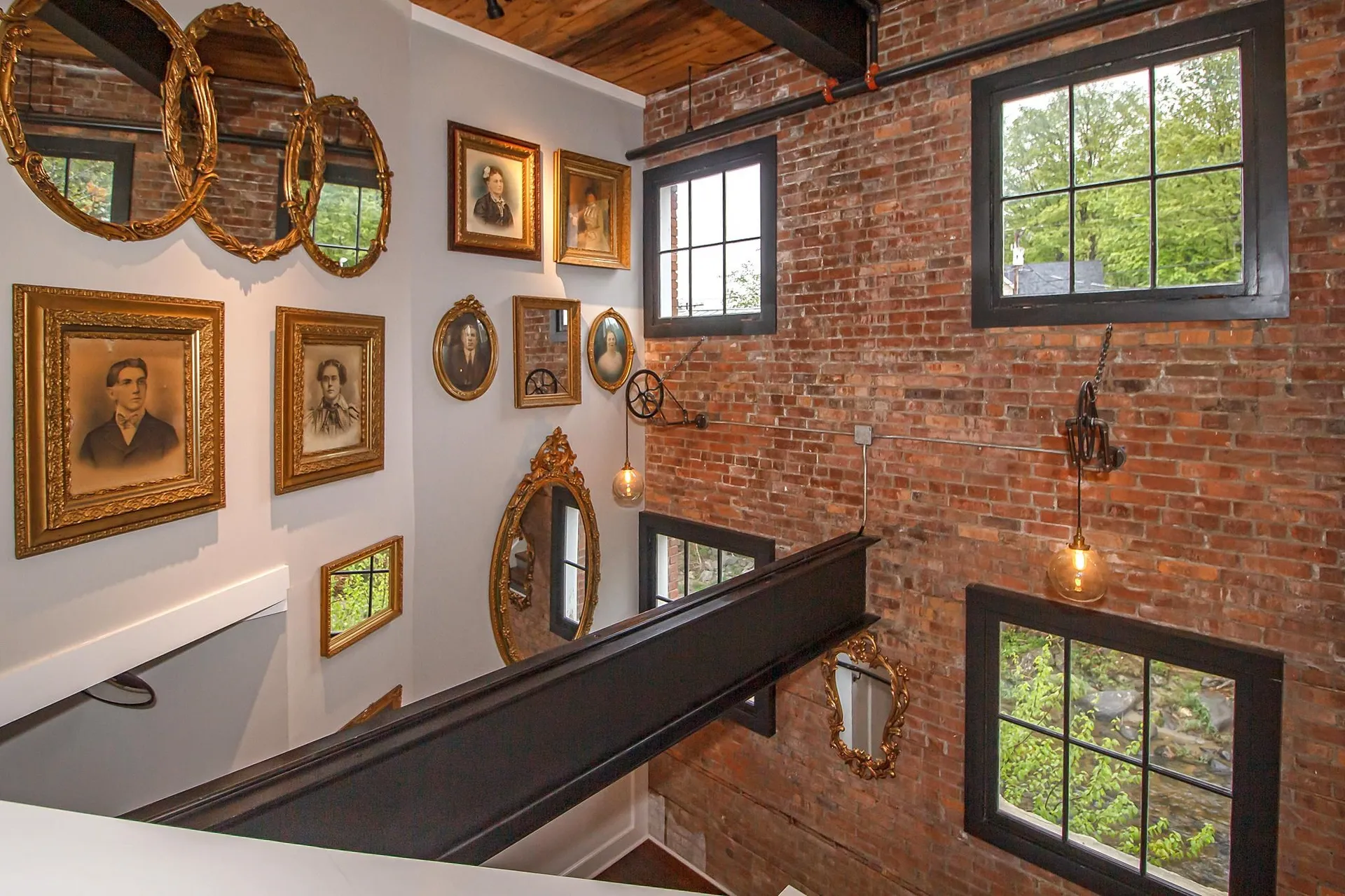 4 N. Main Street Wilmington VT 05363