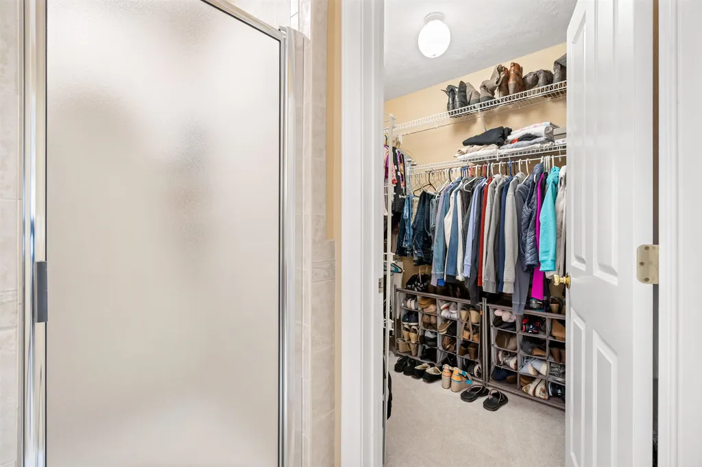 33 James Way Hudson NH 03051