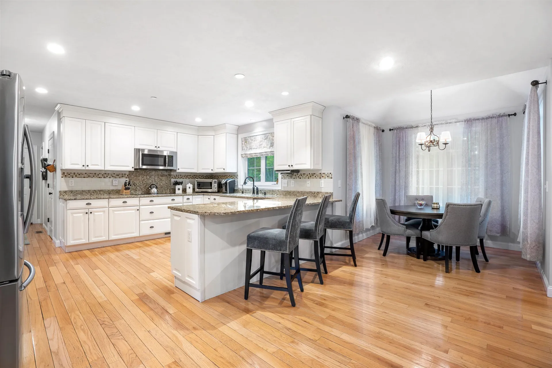 33 James Way Hudson NH 03051