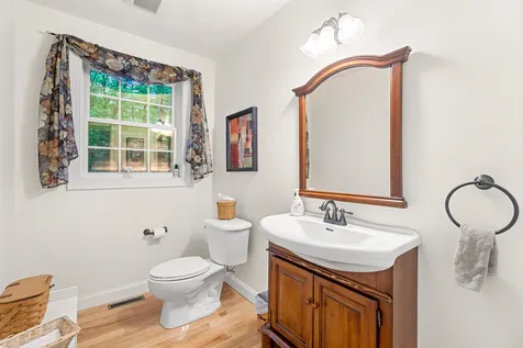 33 James Way Hudson NH 03051