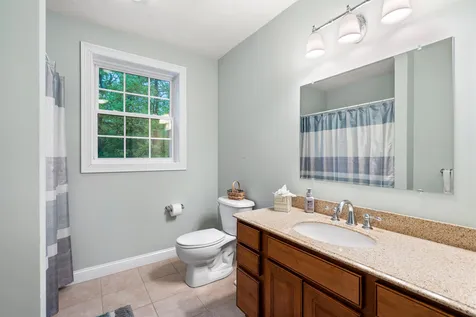 33 James Way Hudson NH 03051