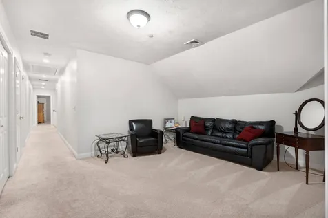 33 James Way Hudson NH 03051