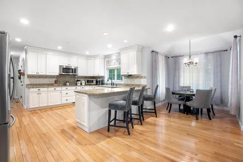 33 James Way Hudson NH 03051