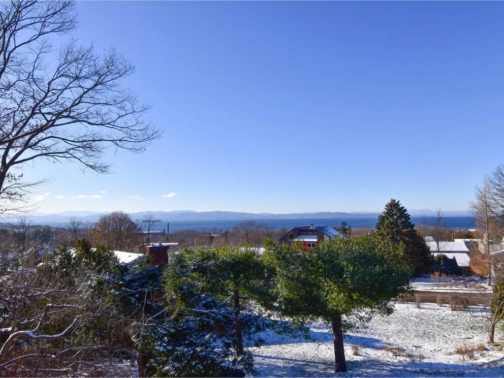 39 Iranistan Road Burlington VT 05401