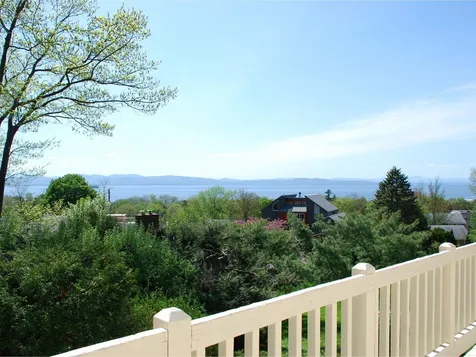 39 Iranistan Road Burlington VT 05401