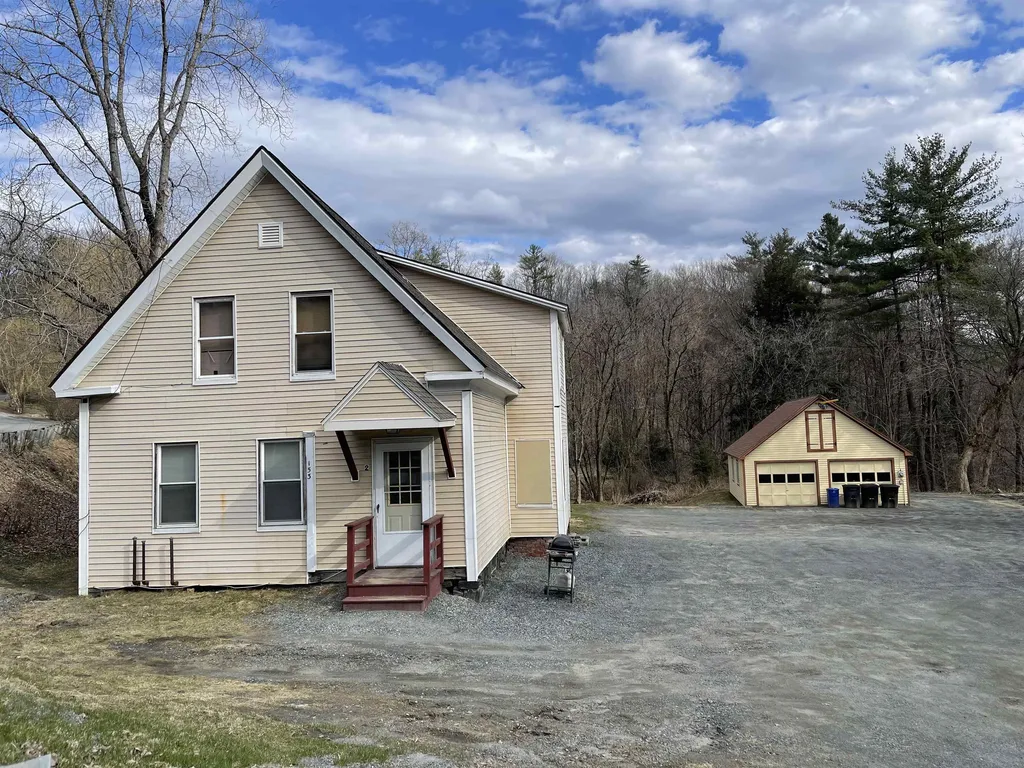 153 Christian Street Hartford VT 05001