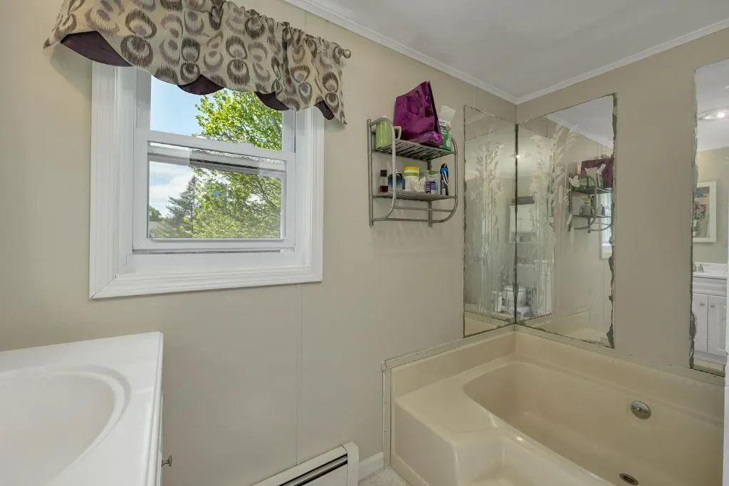 250 Kendall Street Franklin NH 03235