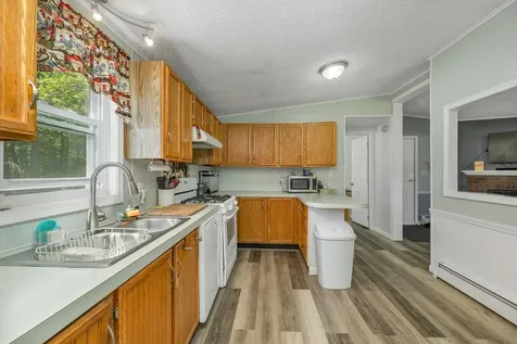 250 Kendall Street Franklin NH 03235