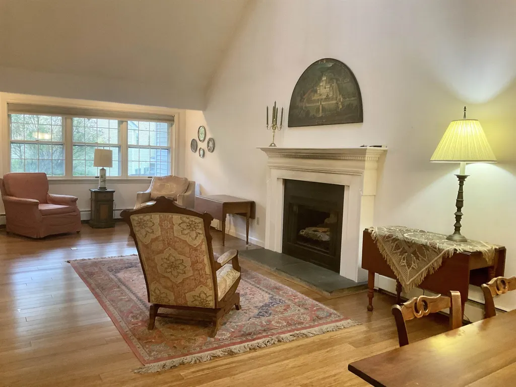 6 Oak Ridge Road Lebanon NH 03784