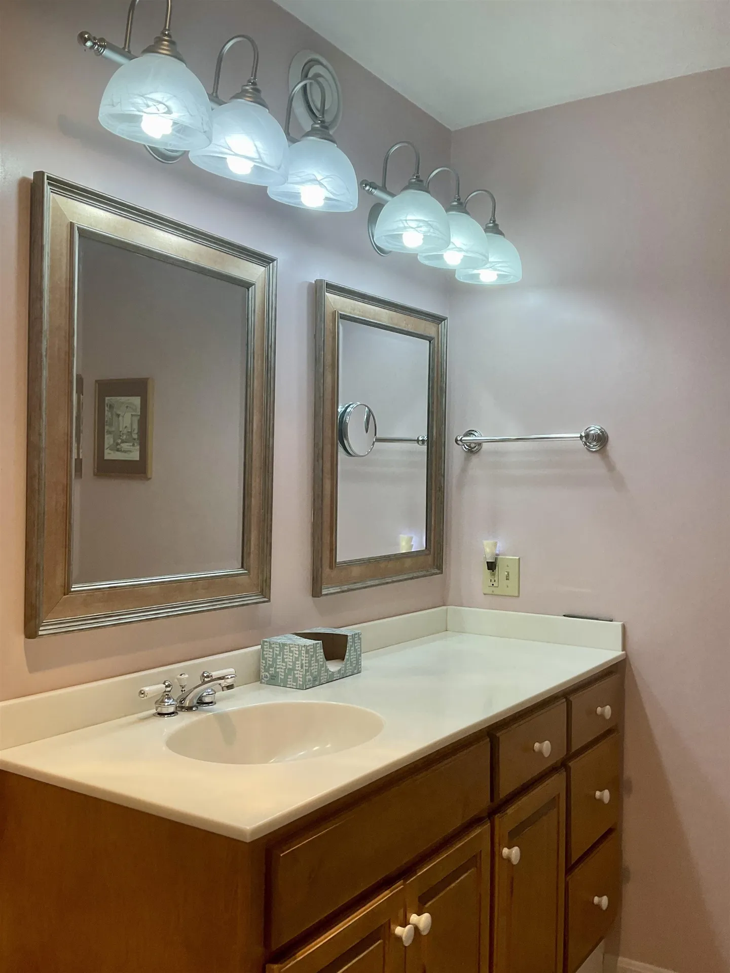 6 Oak Ridge Road Lebanon NH 03784