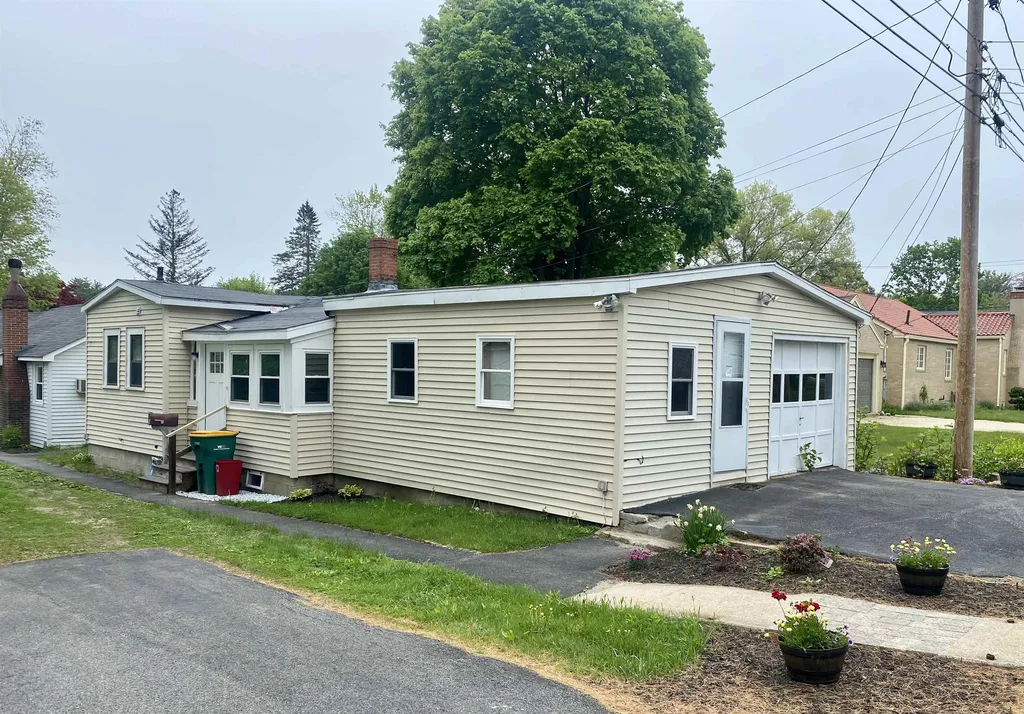 3 Dodge Street Rochester NH 03867