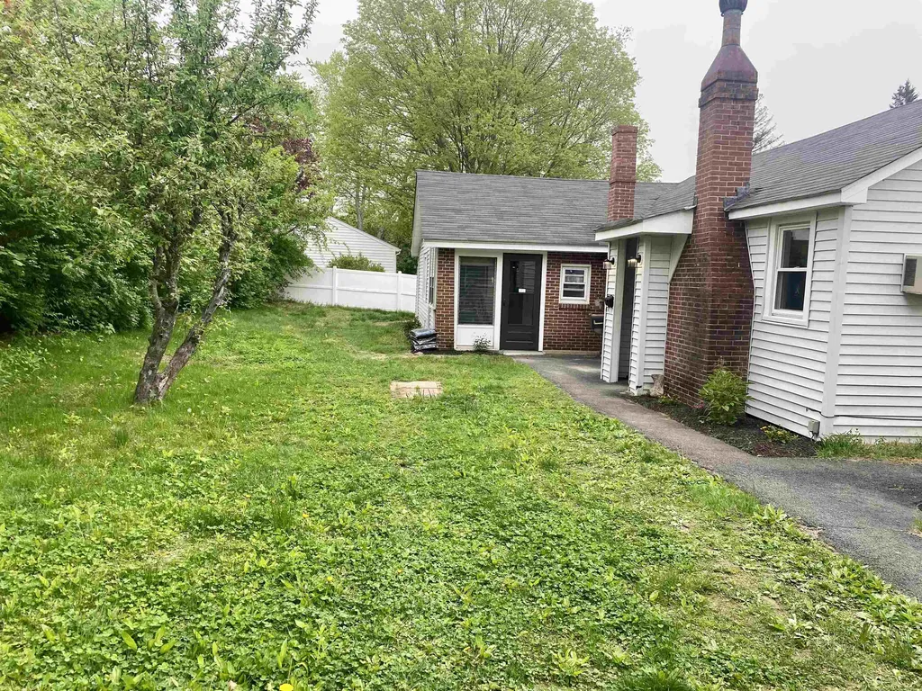 3 Dodge Street Rochester NH 03867