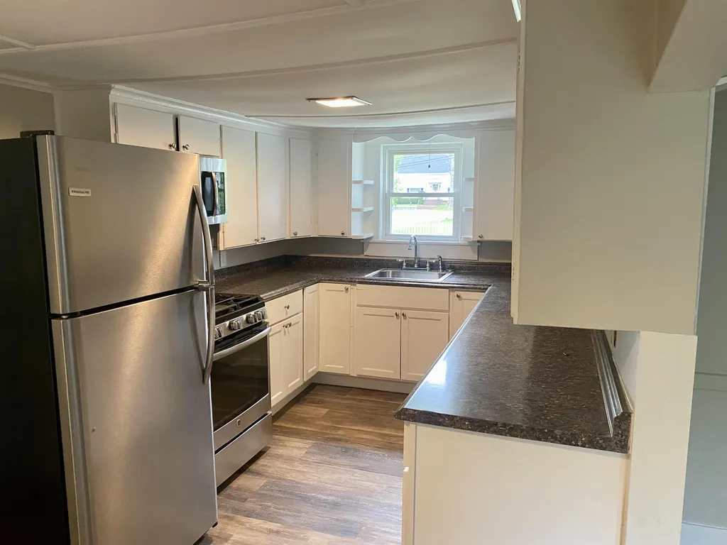 3 Dodge Street Rochester NH 03867