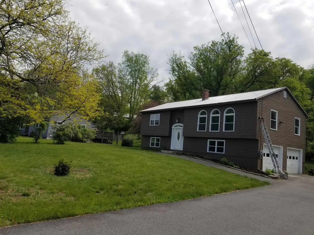 274 Old Springfield Road Charlestown NH 03603