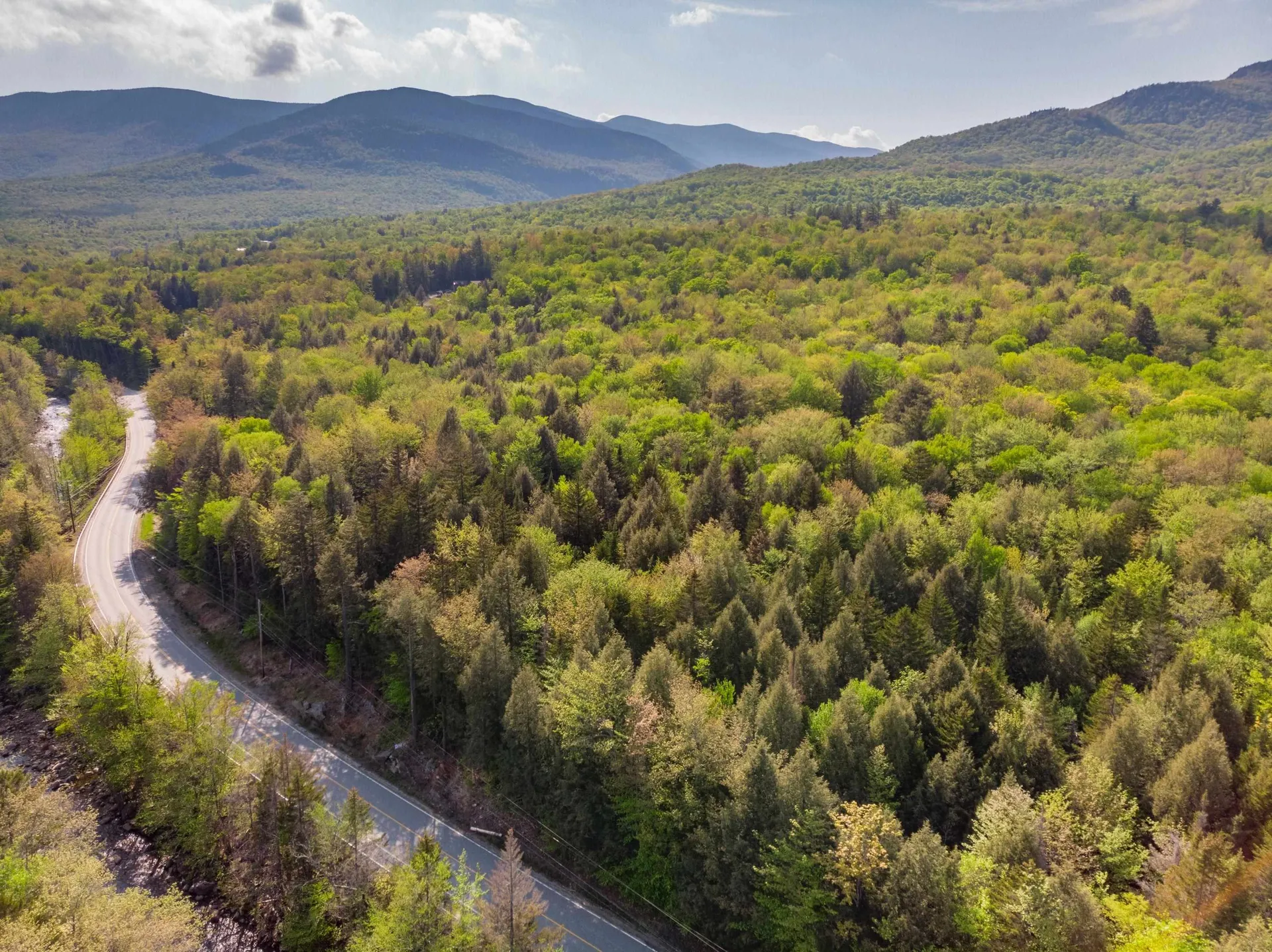 206-011 Lost River Road Woodstock NH 03262