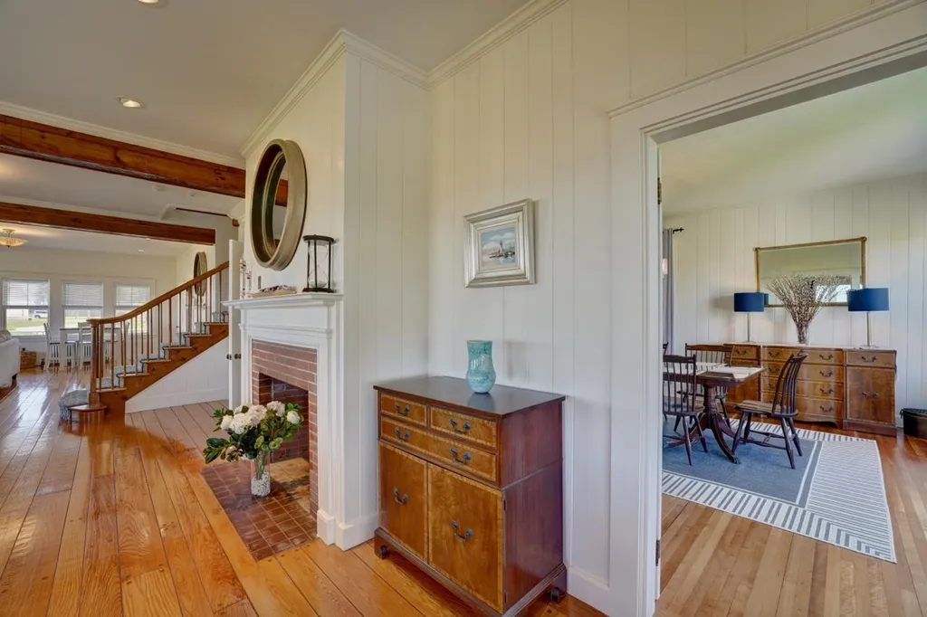 88 Ocean Boulevard North Hampton NH 03862