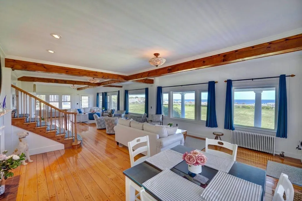 88 Ocean Boulevard North Hampton NH 03862