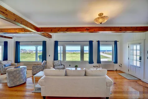 88 Ocean Boulevard North Hampton NH 03862