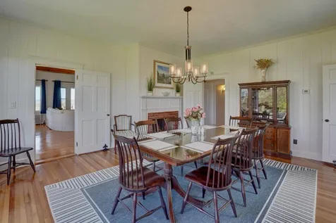 88 Ocean Boulevard North Hampton NH 03862