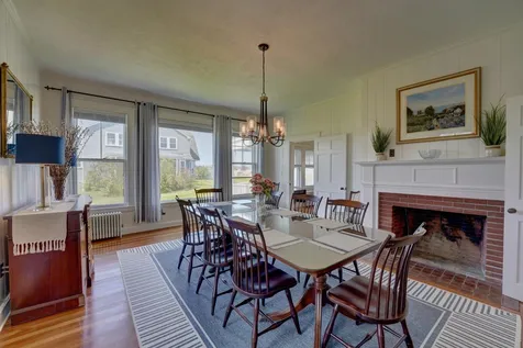 88 Ocean Boulevard North Hampton NH 03862