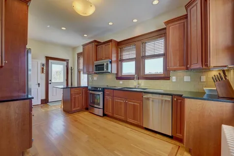 88 Ocean Boulevard North Hampton NH 03862