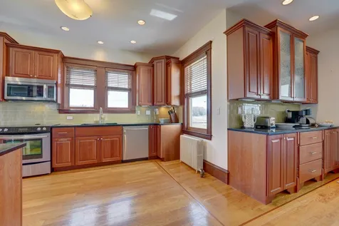 88 Ocean Boulevard North Hampton NH 03862