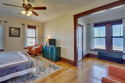 88 Ocean Boulevard North Hampton NH 03862