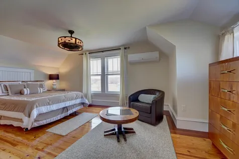 88 Ocean Boulevard North Hampton NH 03862