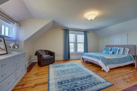 88 Ocean Boulevard North Hampton NH 03862