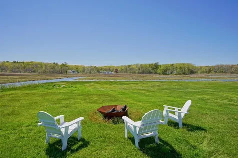 88 Ocean Boulevard North Hampton NH 03862