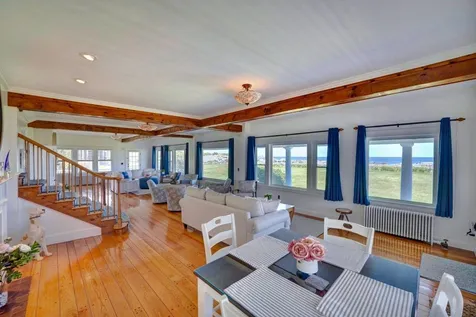 88 Ocean Boulevard North Hampton NH 03862