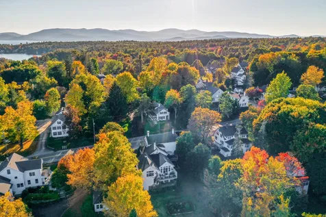 123 North Main Street Wolfeboro NH 03894