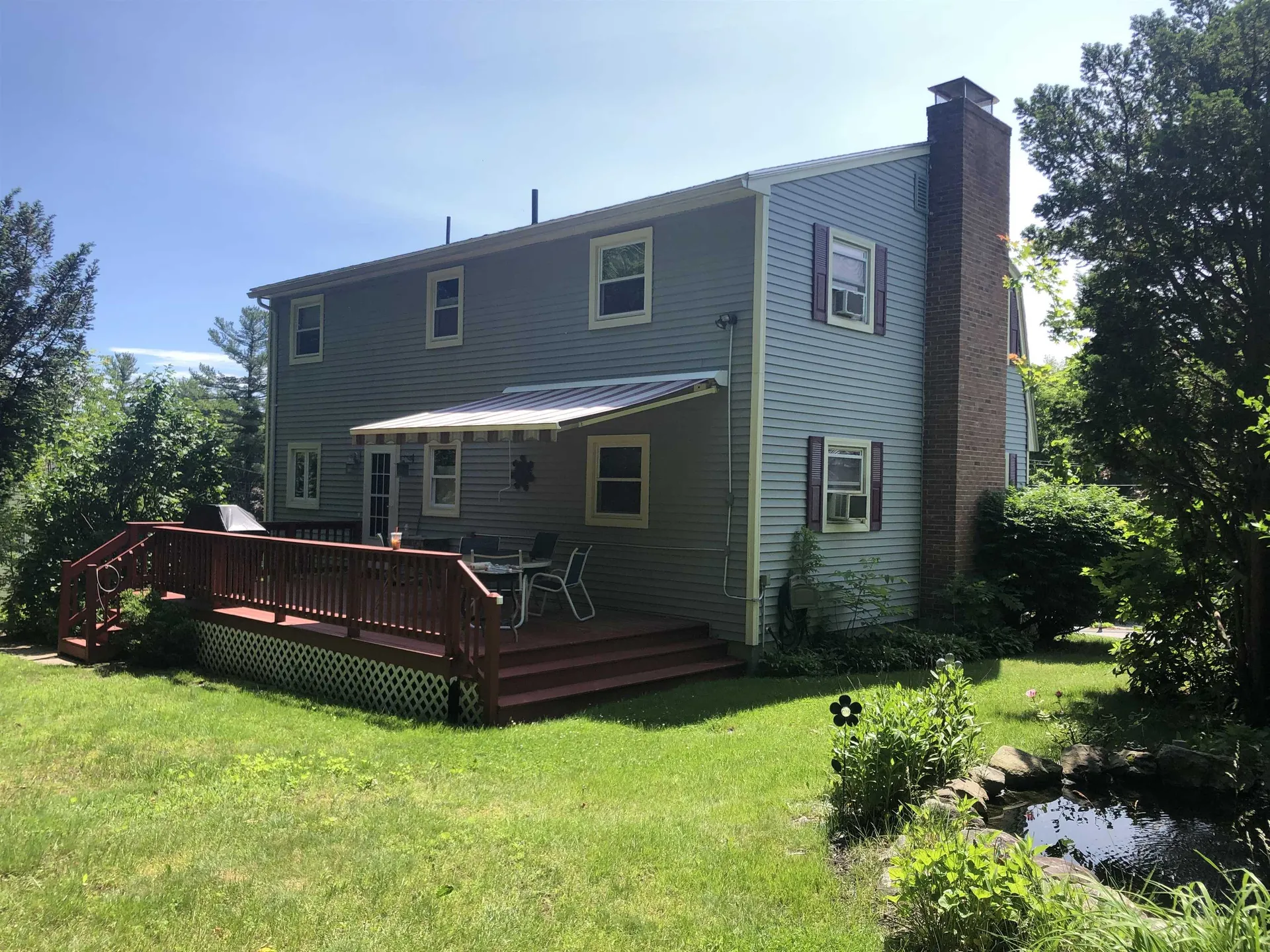 19 Dyson Drive Salem NH 03079