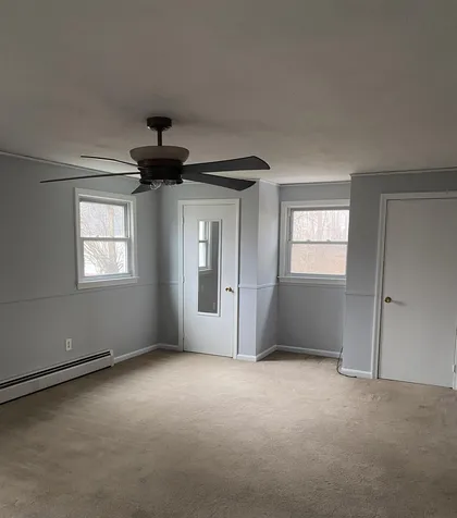 19 Dyson Drive Salem NH 03079