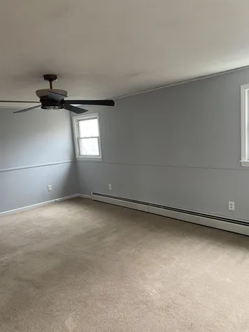 19 Dyson Drive Salem NH 03079