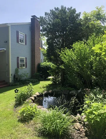 19 Dyson Drive Salem NH 03079