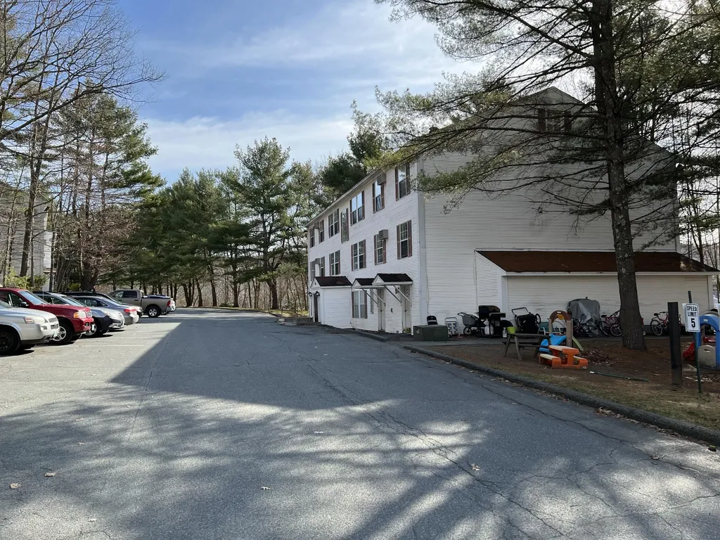 20 Wolf Road Lebanon NH 03766